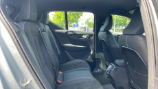 Volvo XC40 2.0 B3P Plus Dark 5dr Auto Petrol Estate